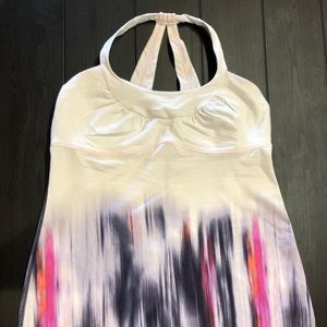 Lululemon workout tank